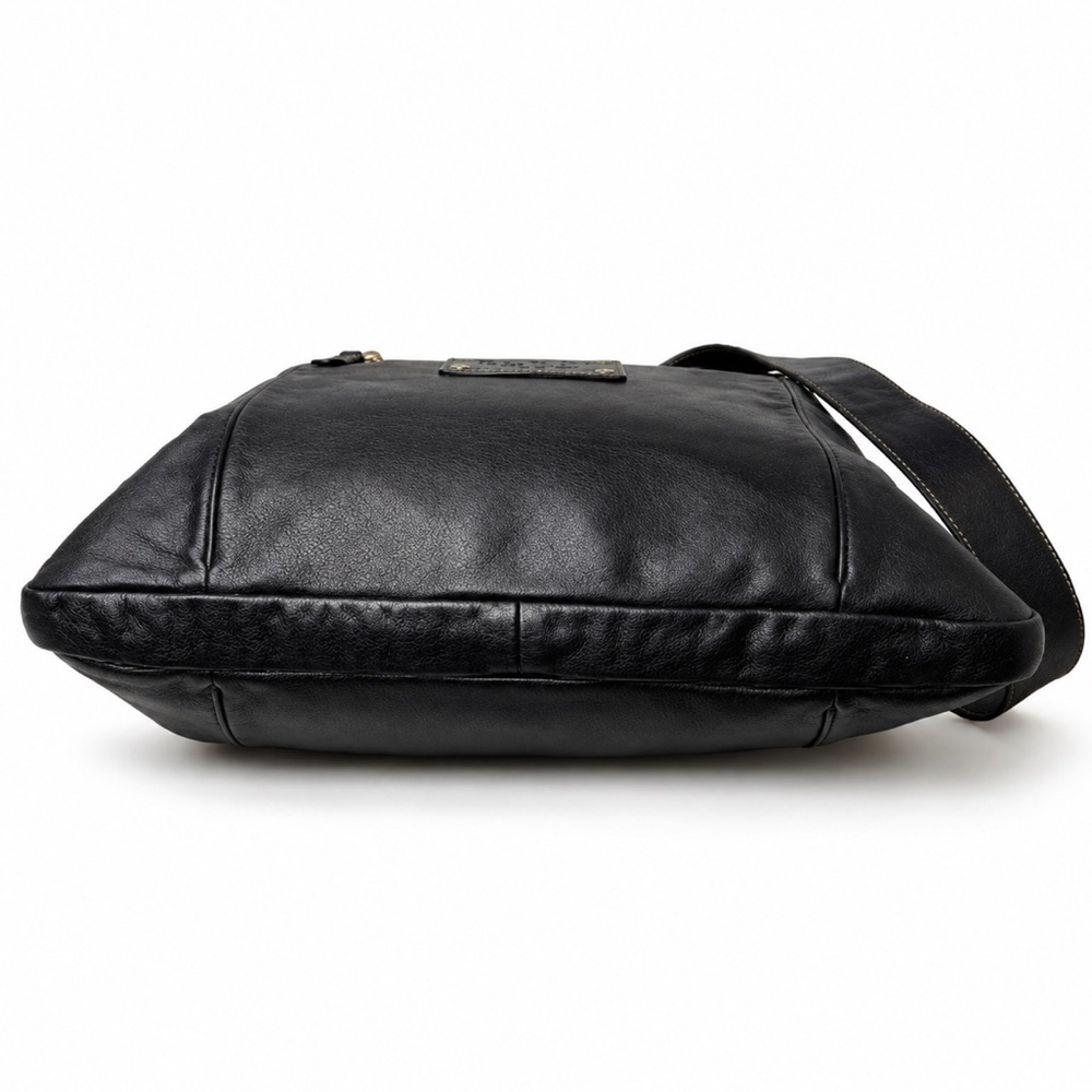 GUCCI Hysteria Black Leather Oversized Gucci Supreme Messenger Bag - Picture 10 of 17